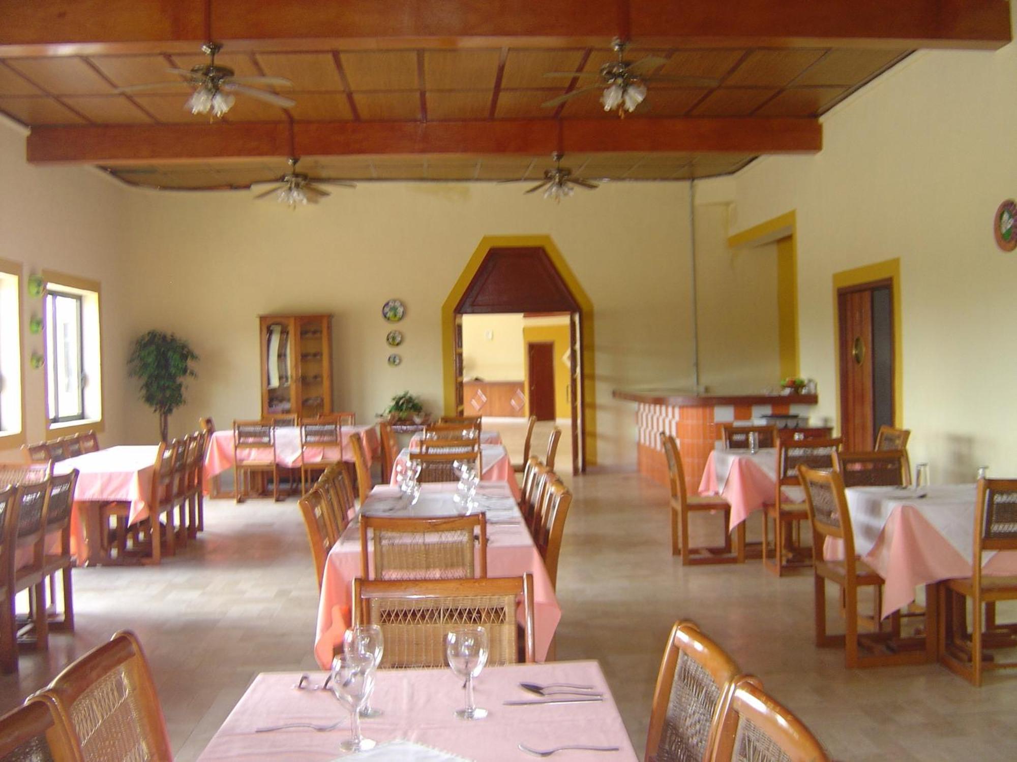 Hotel Debliz Xpujil Exterior photo