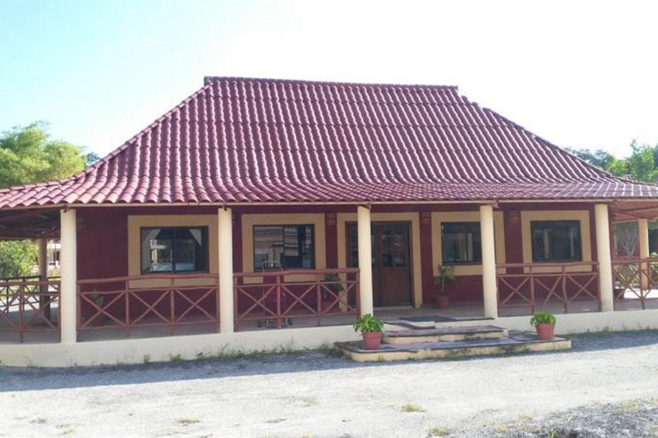 Hotel Debliz Xpujil Exterior photo